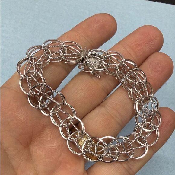 dynasty Jewelry - Like New Vintage Dynasty Sterling Silver Double Link Starter Charm Bracelet